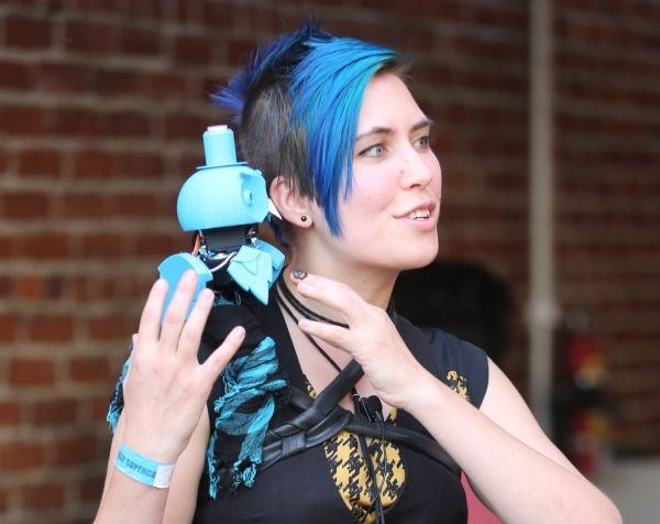 alex-glow-supercon-talk-thumb