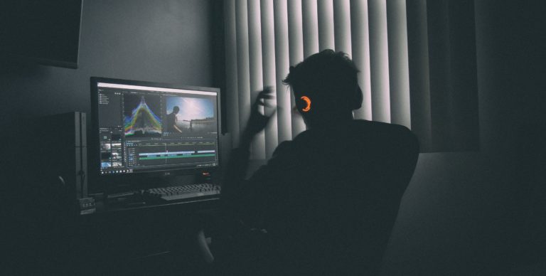 ИИ помогает решить проблемы 22 тыс. сотрудников Adobe