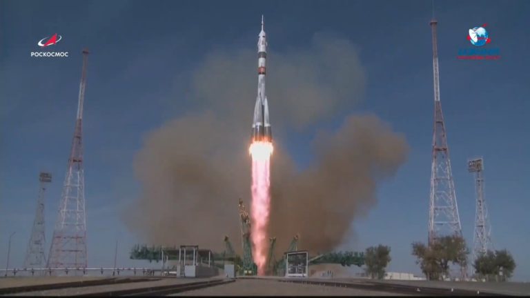 С Байконура стартовала ракета со сверхбыстрым пилотируемым кораблем