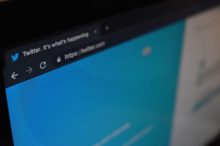 Twitter будет банить пользователей, которые желают смерти другим