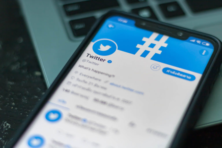 Отдел безопасности Twitter возглавил хакер из L0pht и «Культа мертвой коровы»