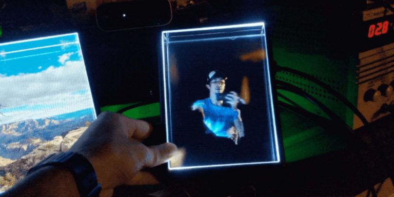 Стартап представил переносное устройство для просмотра 3D-анимации