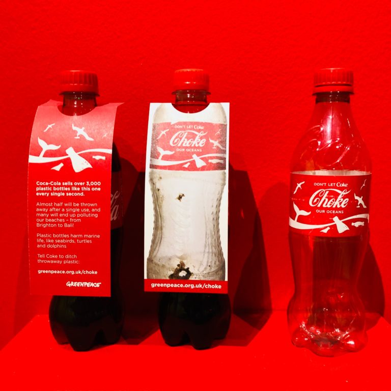 Исследование: Coca-Cola, Pepsi и Nestlé третий год подряд выбрасывают больше всех пластика в мире