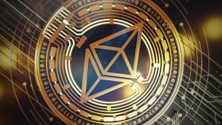 Ethereum растет быстрее биткоина и уже обновил исторический максимум. Что дальше?