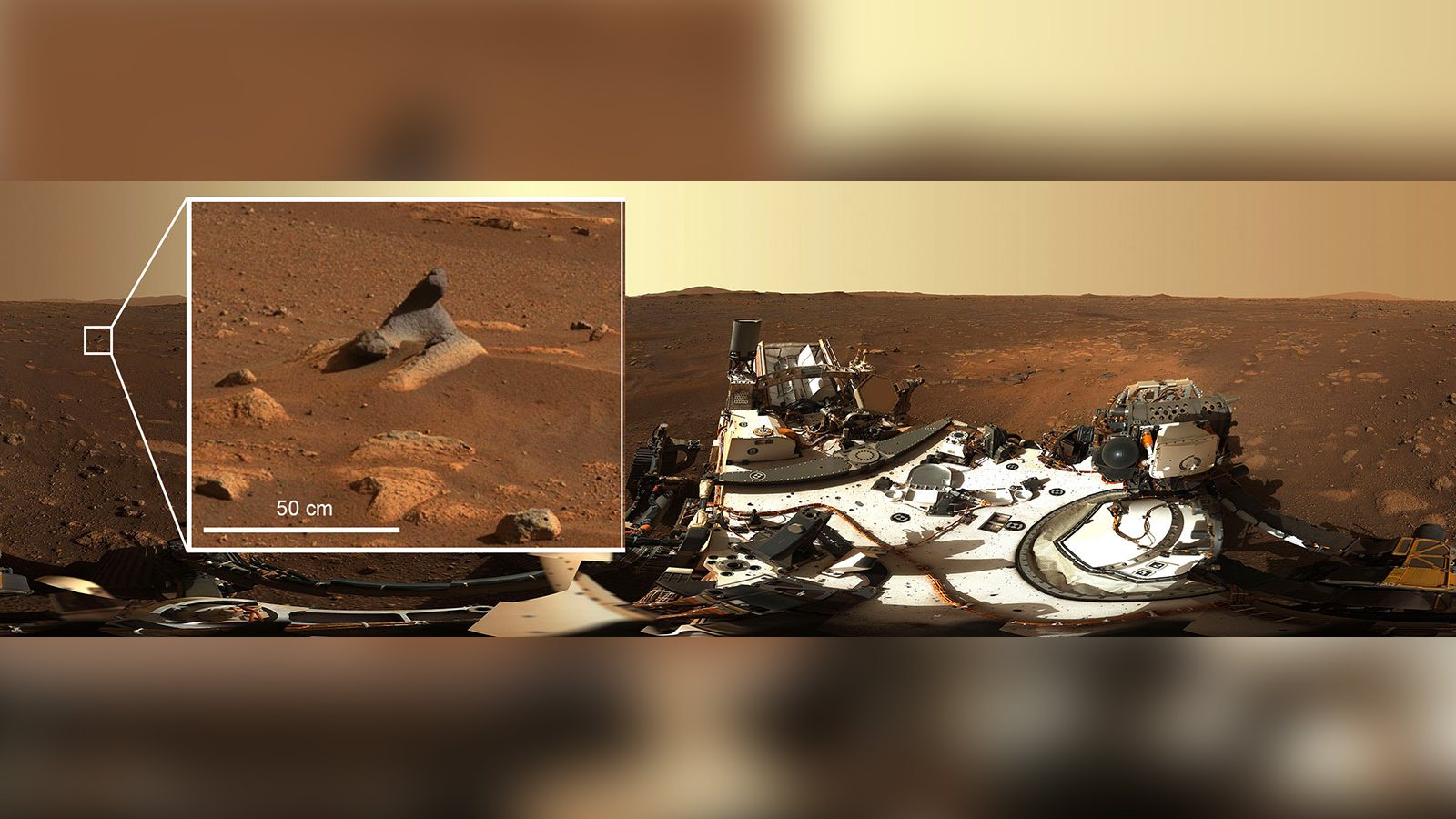 З'явилася перша панорама Марса. Вона складається з 142 фото!