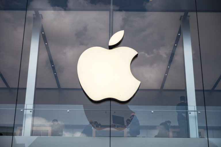 Apple представит умную колонку с дисплеем и камерой