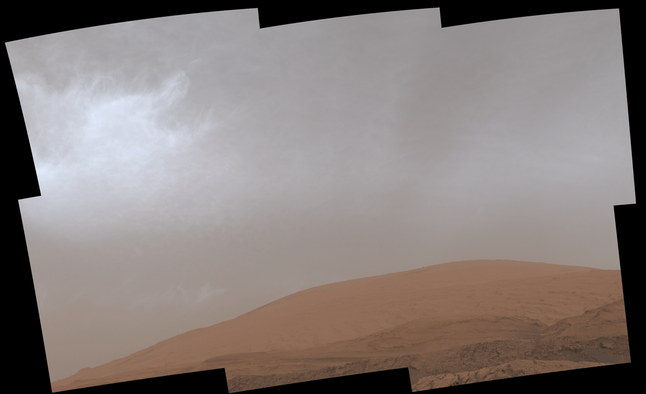 Вчені НАСА зняли фотографії хмар на Марсі