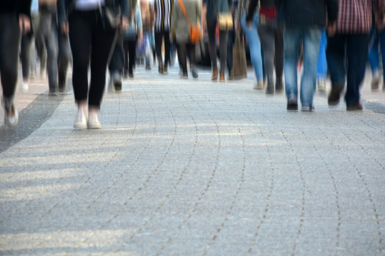 Светоотражающие прохладные тротуары снижают температуру и выбросы