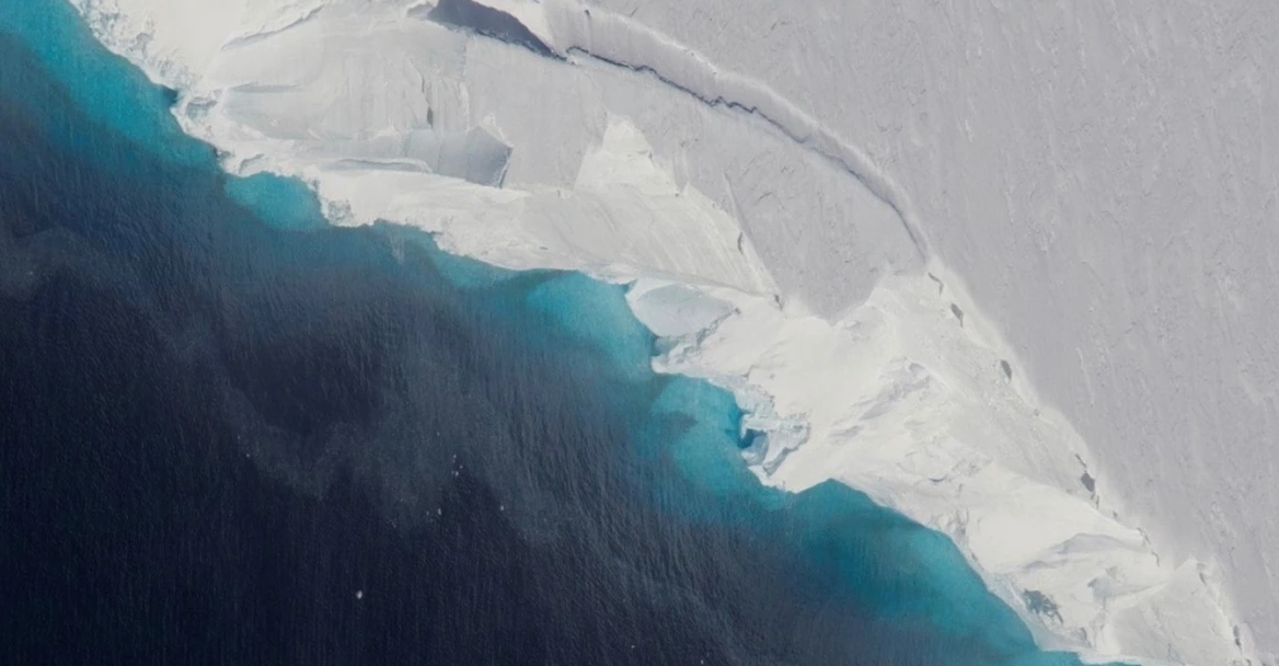 Важнейшая часть ледника «Судного дня» рухнет за 5 лет: это изменит всю Антарктиду