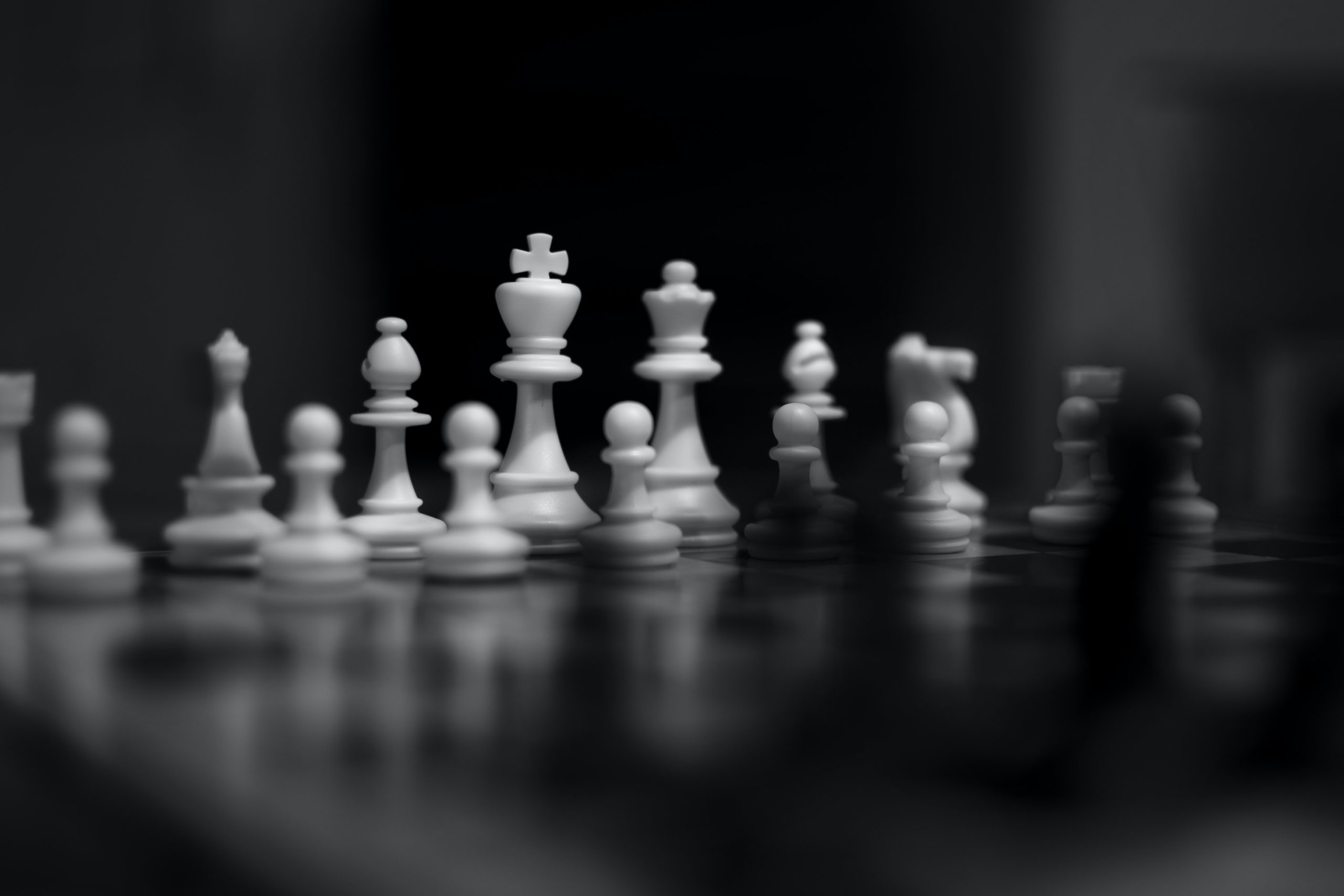 Цифровой гамбит: как нейросети и ИИ снова сделали шахматы главной интеллектуальной игрой