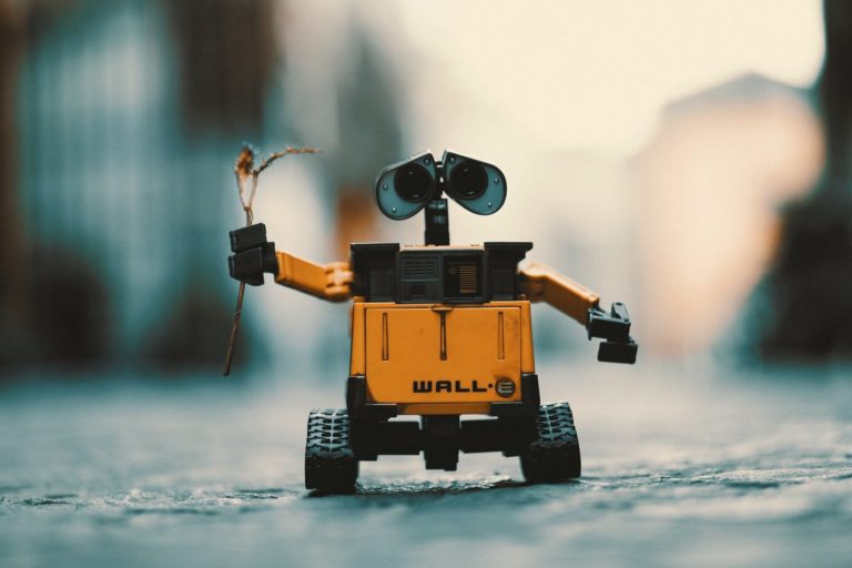 Инженеры придумали, как помочь роботам ориентироваться в темноте. Даже если это незнакомое место