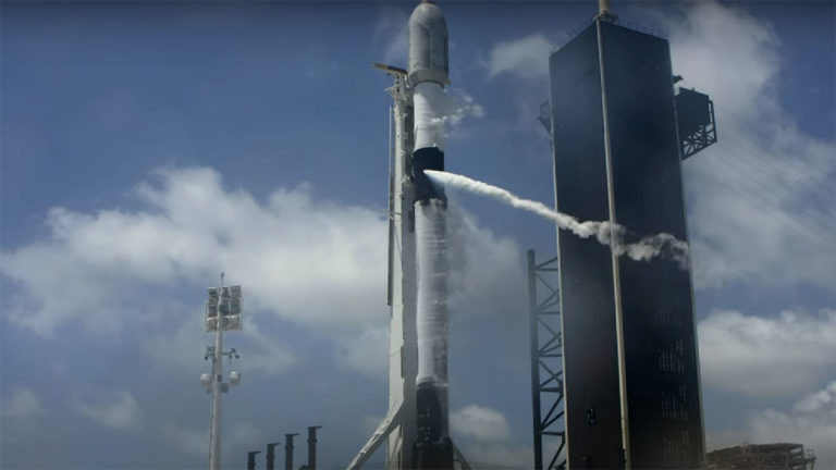 Space X установила новый рекорд. Ракета-носитель совершила тринадцатый полет