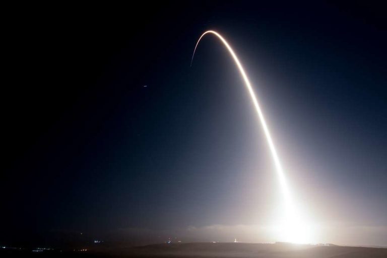 Спутники Starlink 2.0 станут «невидимыми»: их нельзя засечь невооруженным взглядом