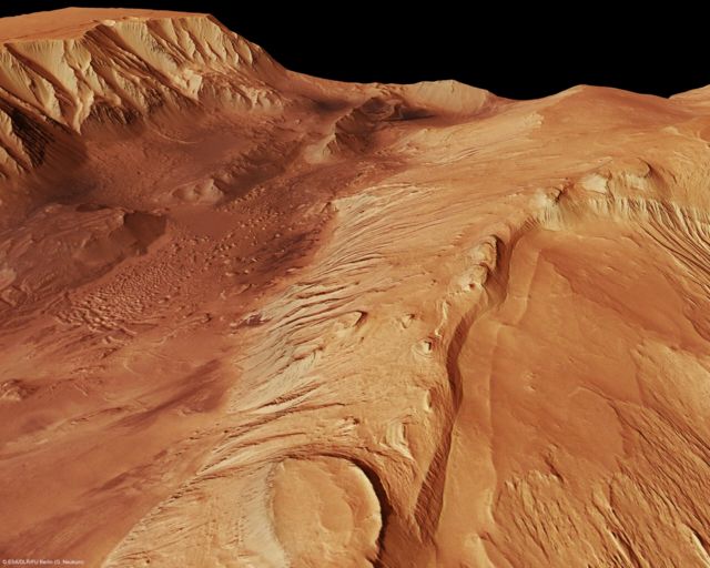 Посмотрите на первые фото Марса, которые сделал «Уэбб»: они буквально ослепляют
