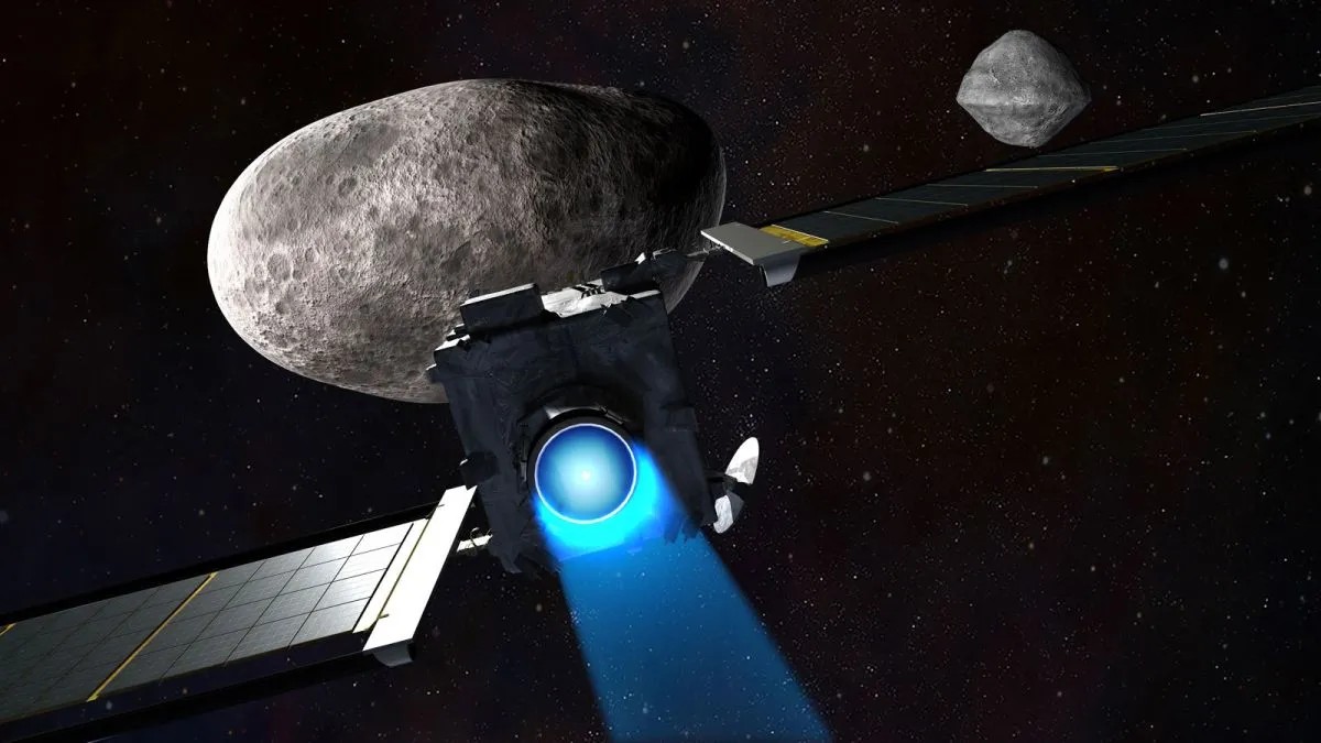 Орбита астероида, с которым столкнулся корабль НАСА, продолжает меняться