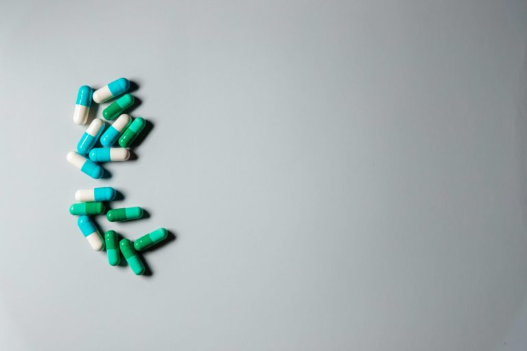 Аптека в кармане: что такое e-pharm и заменят ли приложения офлайн
