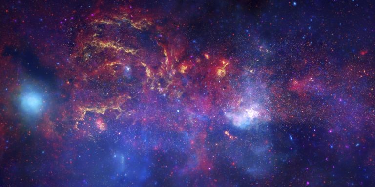 Рожденные из мертвых: как формируются звезды у черных дыр