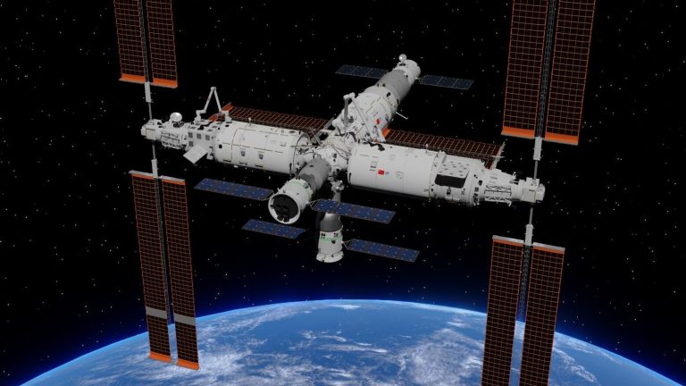 Неизвестный штамм микробов нашли на китайской космической станции