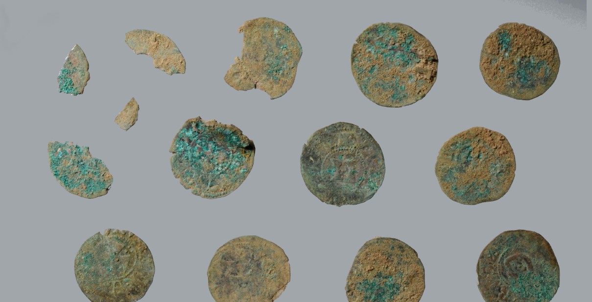 Артефакты разных. Артефакты разных. Антикитерский механизм 1901. Археологические находки в музее. Воронежский областной краеведческий музей бронзовый век.