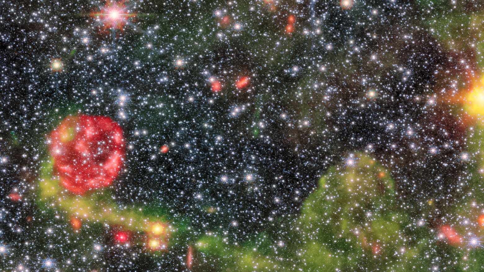 Посмотрите, как сияет пыль в соседней галактике на снимке «Уэбба»