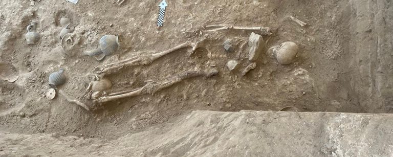 Богатые гробницы древних правителей нашли на Кипре. Им около 3 500 лет