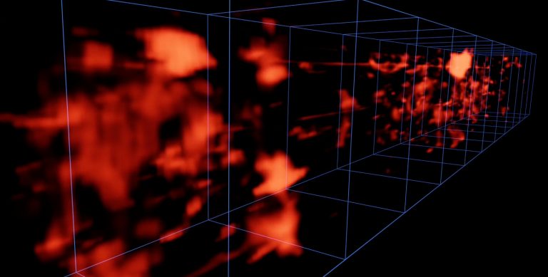 Астрономы наблюдали свечение скрытых нитей космической паутины