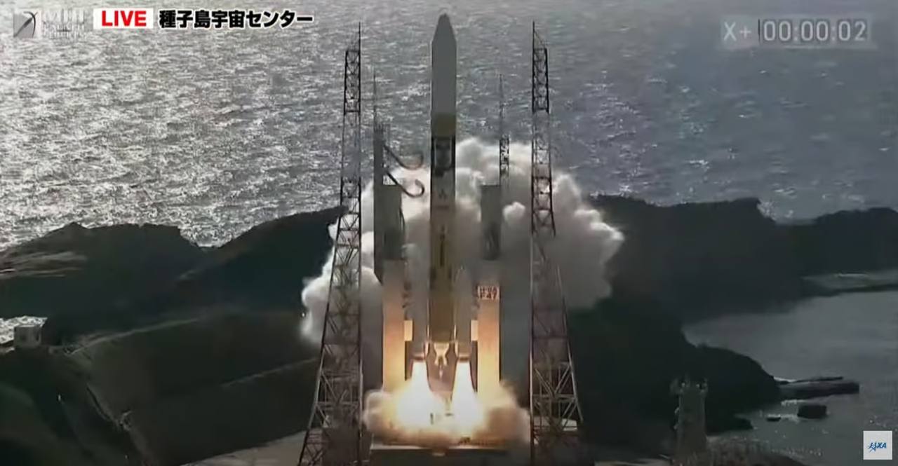 Состоялся успешный запуск первой японской миссии на Луну