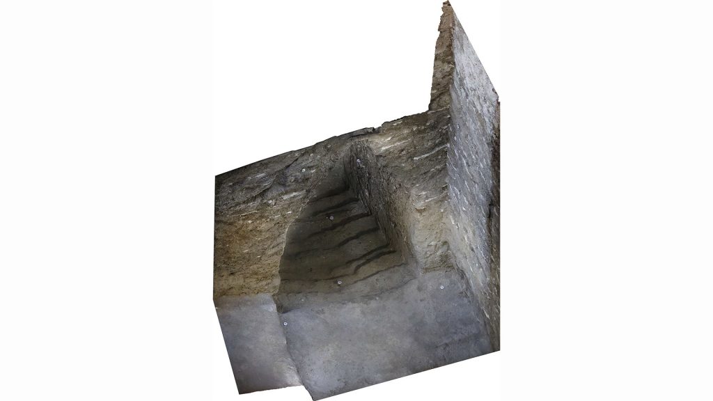 Ученые этого не ждали: в Израиле нашли 4000-летнюю арку, которая не должна была устоять