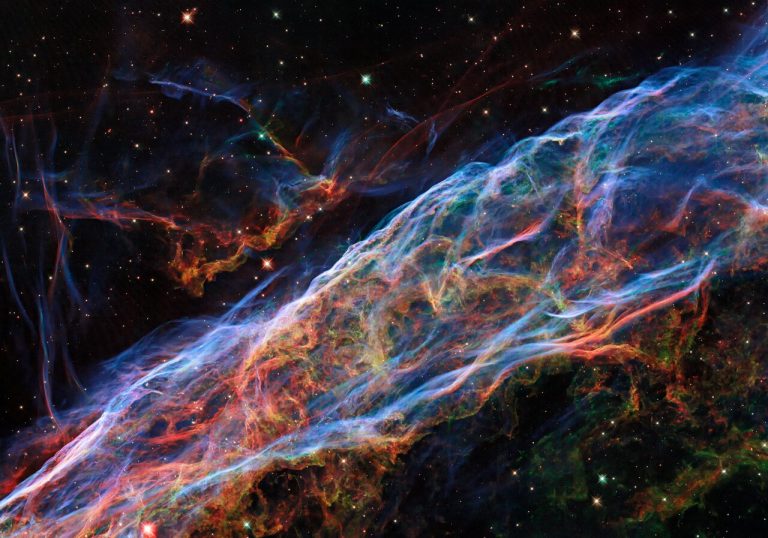 НАСА запустило на край космоса ракету для исследования останков сверхновой