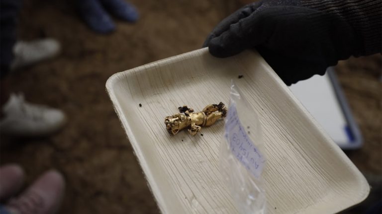 1200-летнюю гробницу лорда с коллекцией золота нашли в Панаме