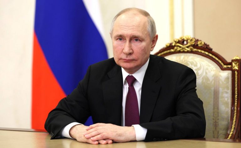 Путин запретил пользоваться некоторыми ИТ-услугами из недружественных стран