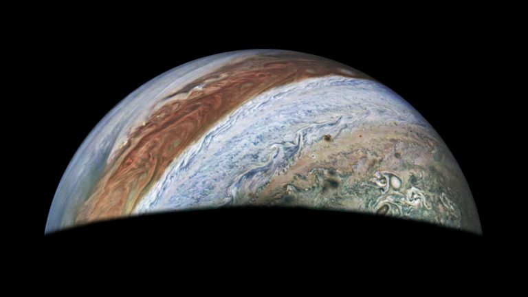 НАСА составило первую 3D-карту радиации Юпитера, «считая светлячков»