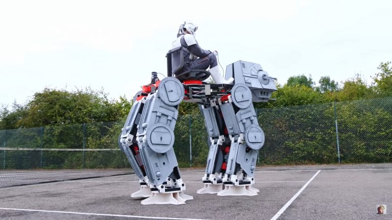 Посмотрите на шагоход AT-AT из «Звездных войн», который напечатали на 3D-принтере