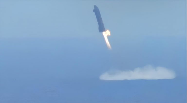SpaceX в шестой раз запустила в космос Starship, но утопила первую ступень