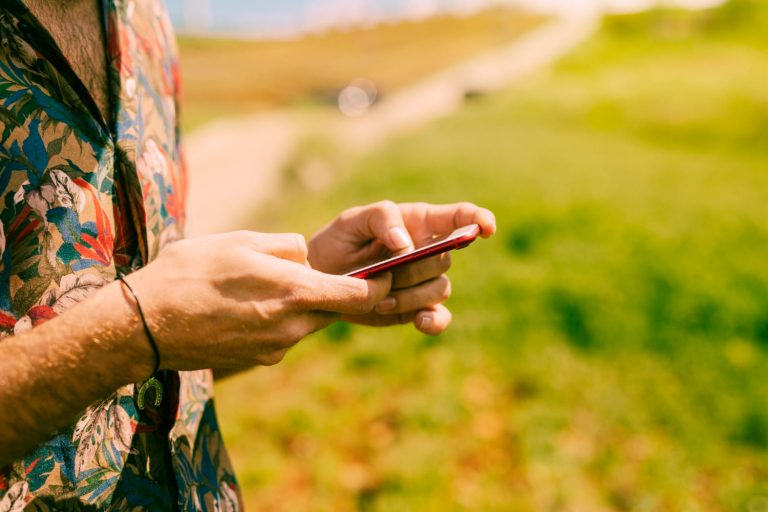 Ученые измерили излучение от смартфонов и сетей связи 5G