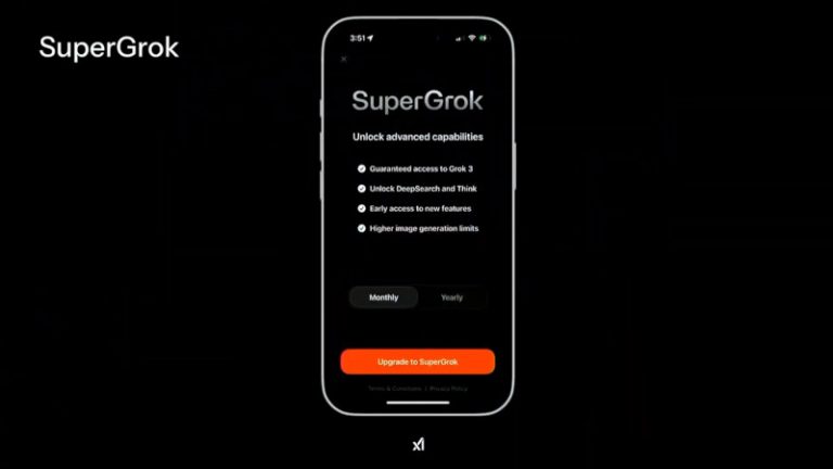 Илон Маск представил Grok 3 — ИИ нового поколения с мощным дата-центром