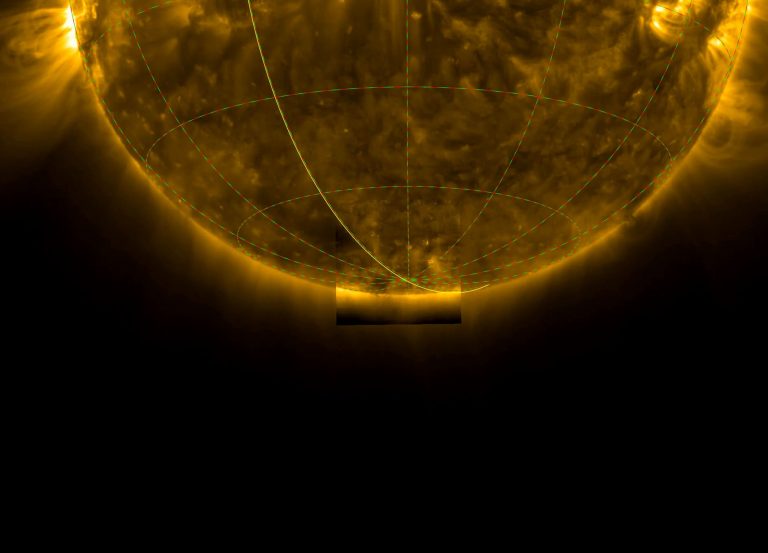 Solar Orbiter впервые сфотографировал полярную область на Солнце