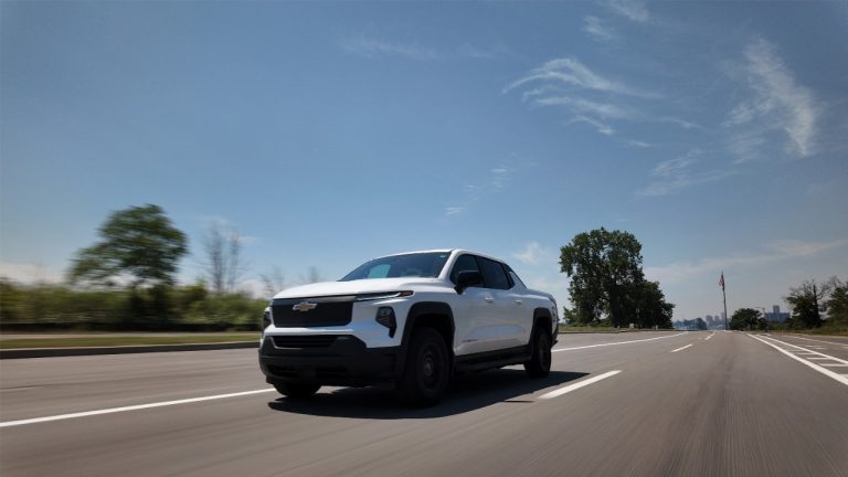 Электропикап General Motors установил мировой рекорд: 1704 км на одной зарядке