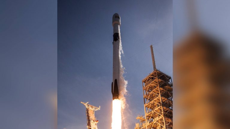 Falcon 9 побила рекорд по повторному полету первой ступени
