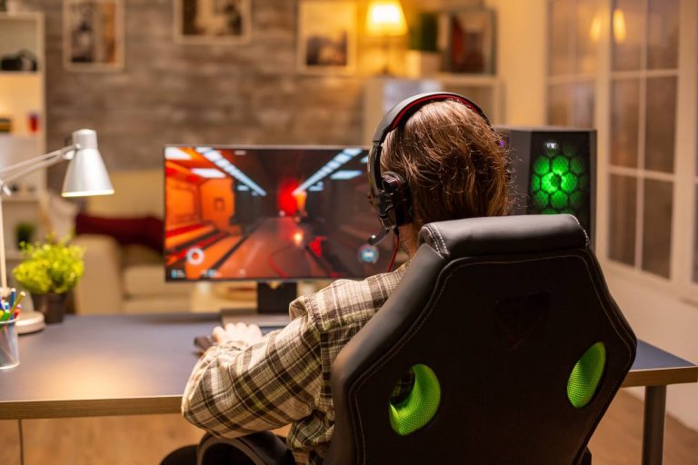 В Госдуме против FIFA и Dota 2 на уроках физкультуры: ранее это предложили власти