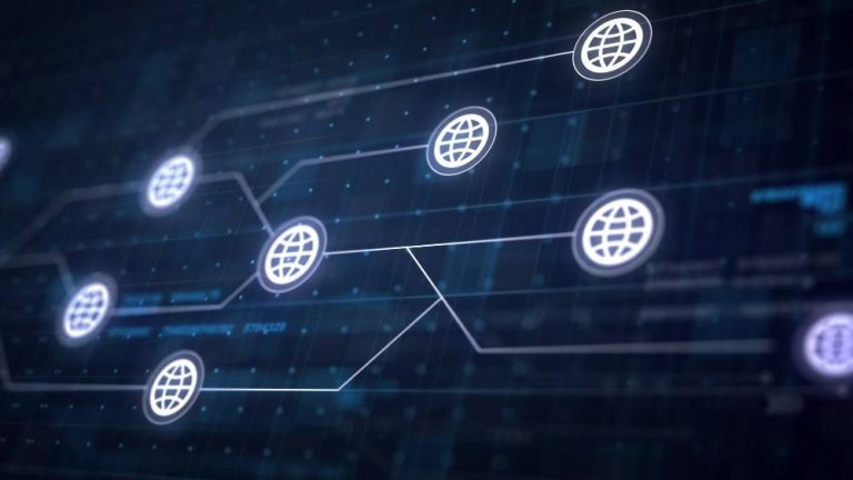 Россияне потеряют анонимность в интернете к 2030 году