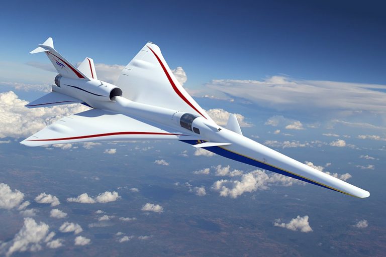 Посмотрите на первый полет тихого сверхзвукового самолета НАСА X-59