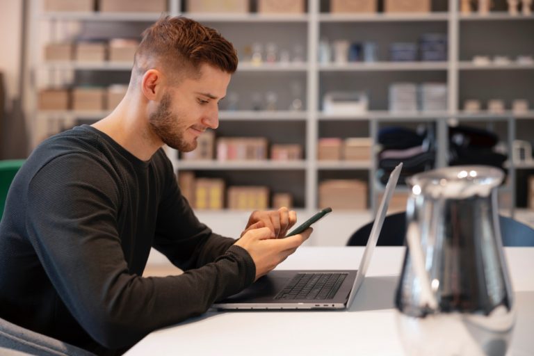 Производители российских смартфонов срочно переходят на отечественные компоненты