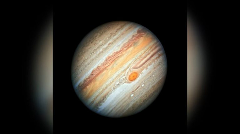 Размеры Юпитера оказались не такие, как думали ученые
