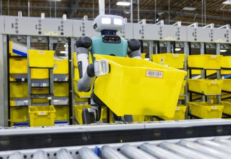 Toyota внедряет роботов-гуманоидов Digit для сборки RAV4