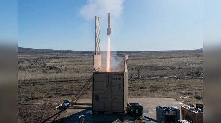 Ракетную установку спрятали в контейнер: невозможно отличить от обычного груза